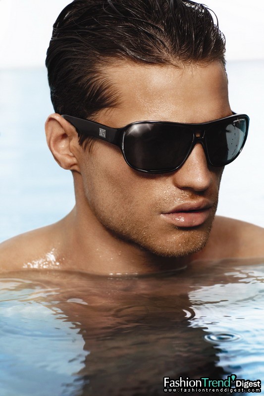 Armani Exchange 2007ďVDƬ